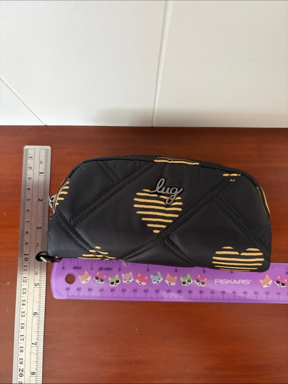 Lug BOBSLED XL Black Quilted Eyeglass Case Hearts Gold Zip Top Clip Cosmetic Bag - Picture 2 of 10